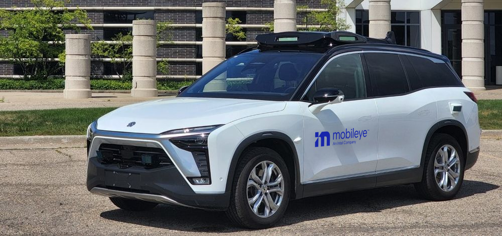 NIO ES8 autonomous vehicle equipped with Mobileye Drive arrives in Detroit, Michigan, for testing in the United States.
