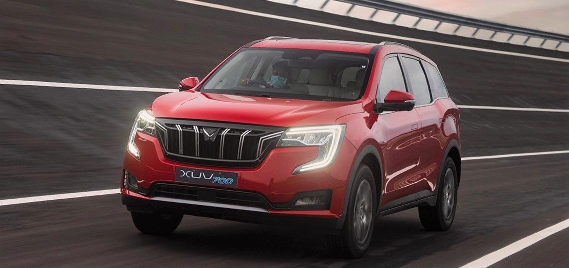 Mahindra XUV 700